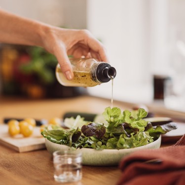 Köstliche Salatdressing-Variationen