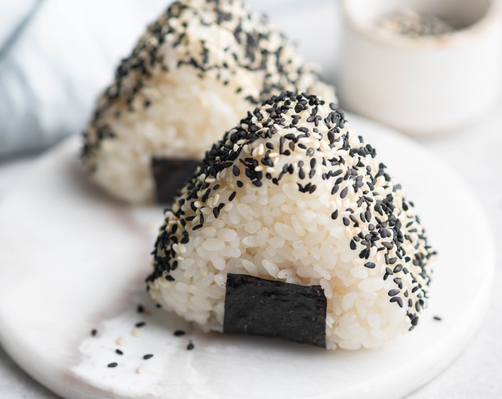 Onigiri – japanische Reisbällchen: Tradition und Genuss