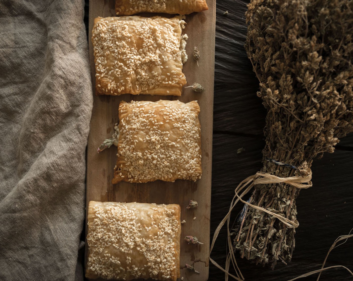 Borekas: Mit Käse gefüllte Blätterteigtaschen