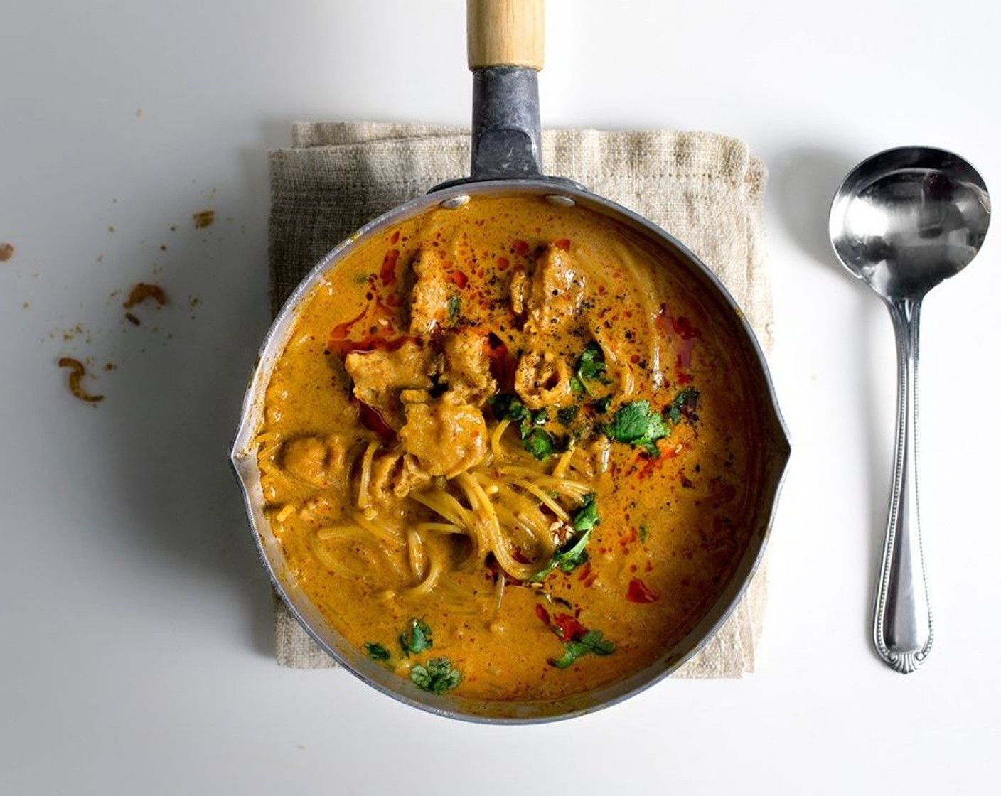 One-Pot-Instant-Mc-Curry mit zerbrochener Pasta