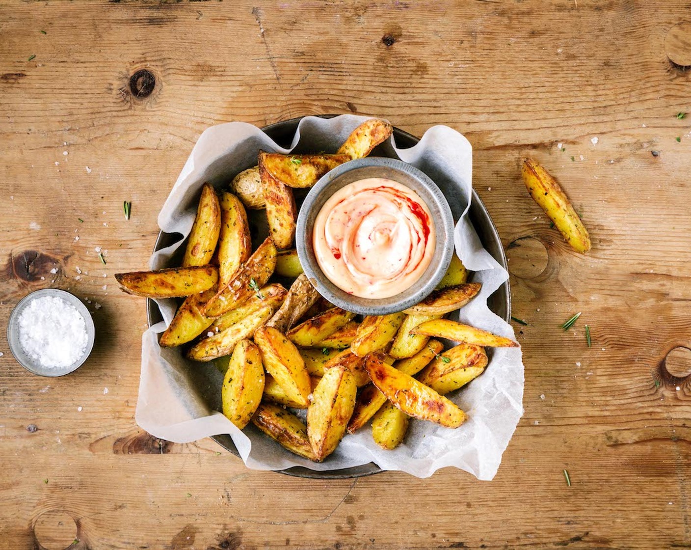 Country-Fries mit Chilli-Mayonnaise