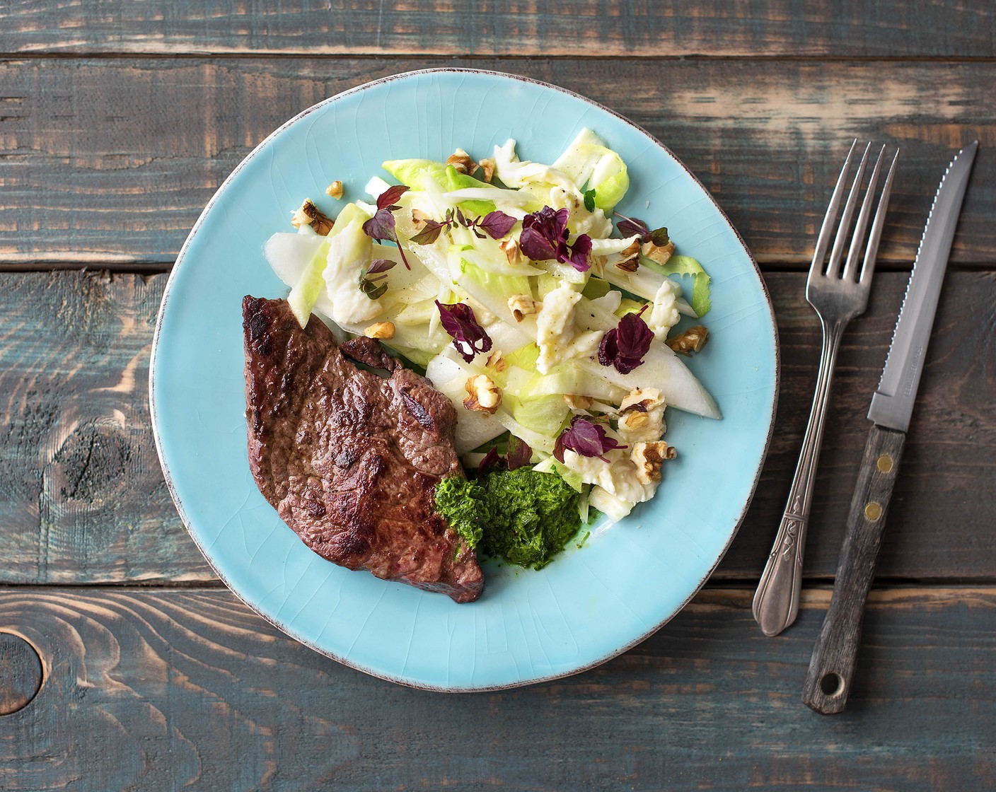 Low Carb: Chimichurri-Steak mit Fenchel-Chicorée-Salat