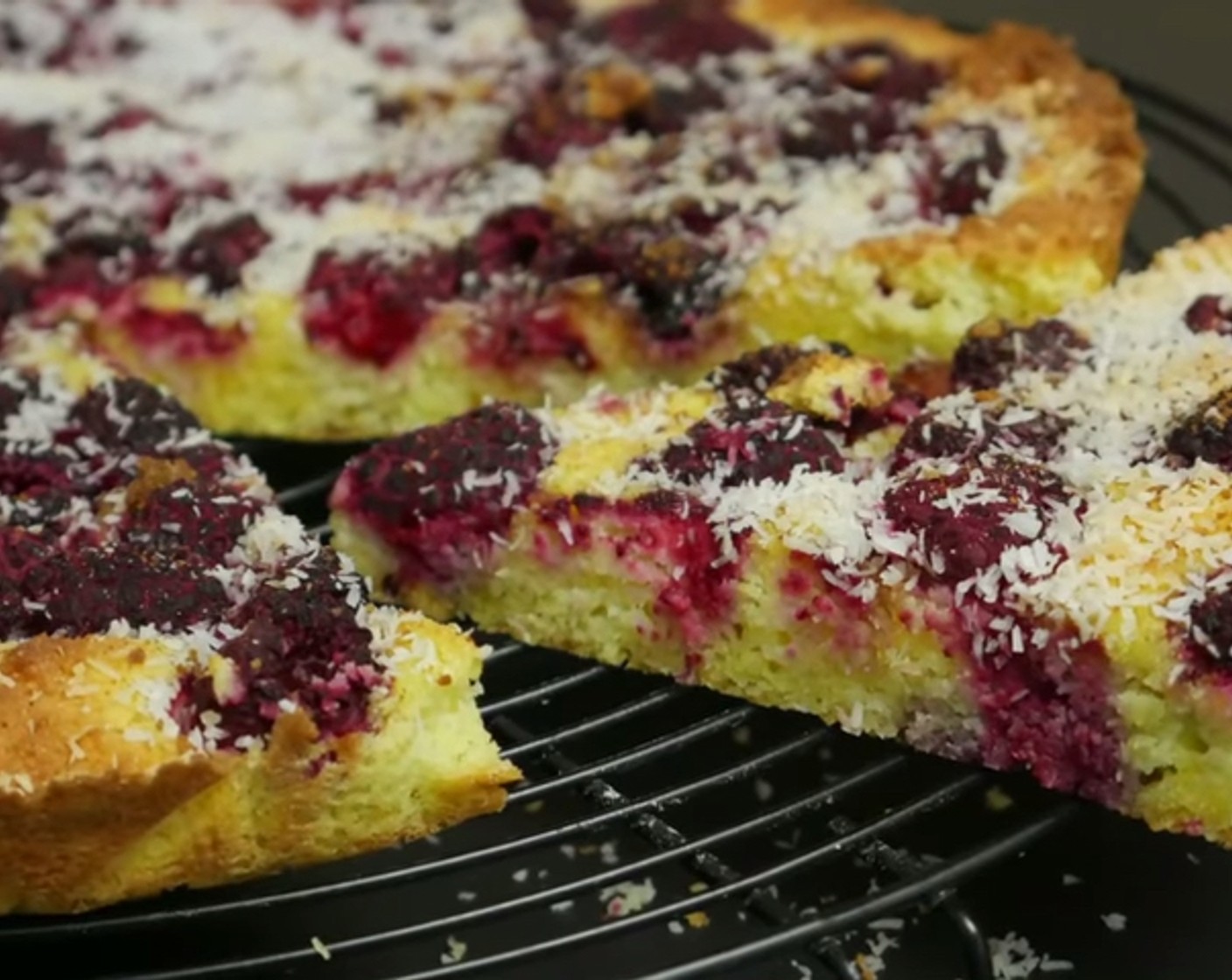 Glutenfreier Himbeer-Kokos-Kuchen ohne Zucker