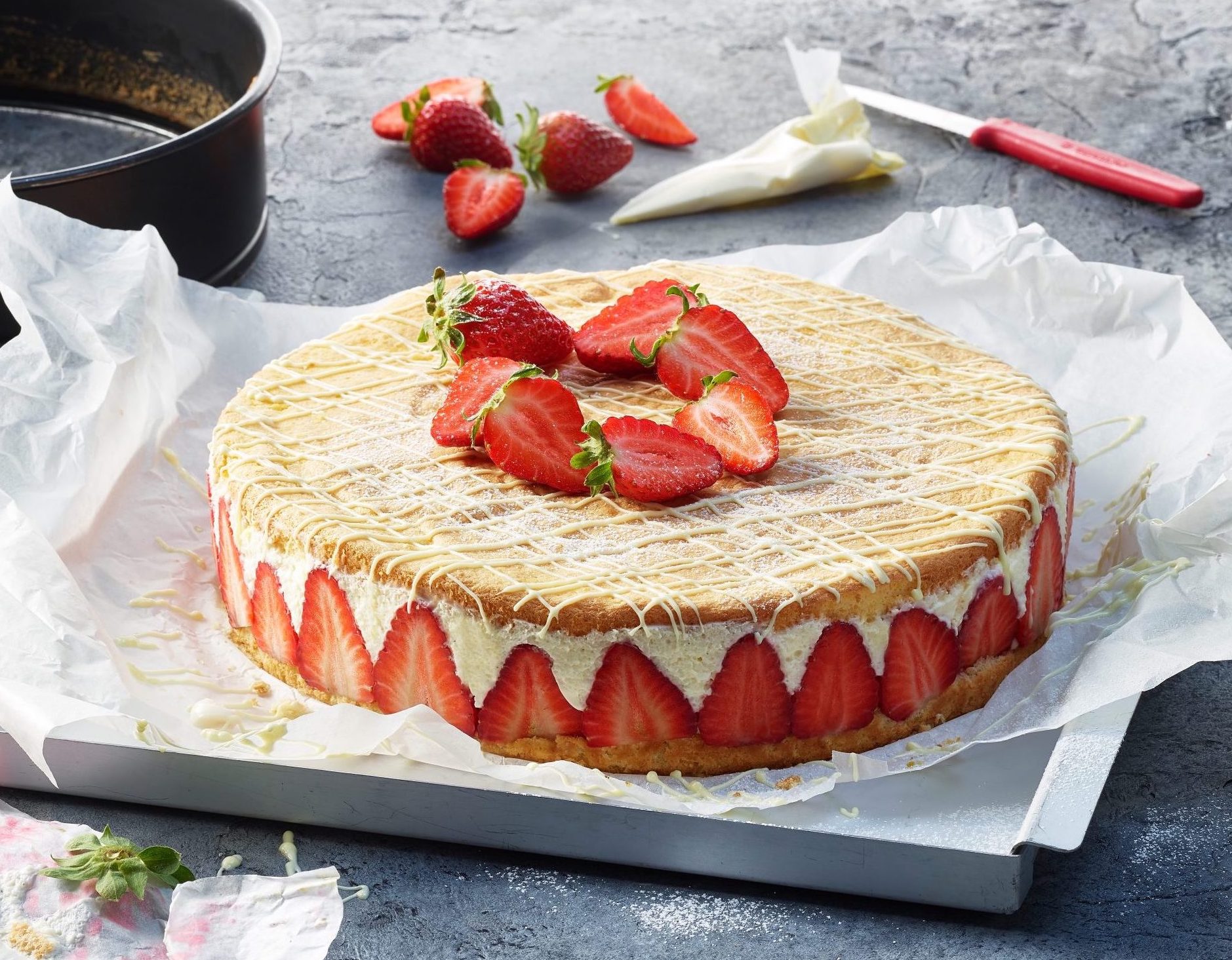 Erdbeertorte | Fruchtige Köstlichkeit Für Den Sommer